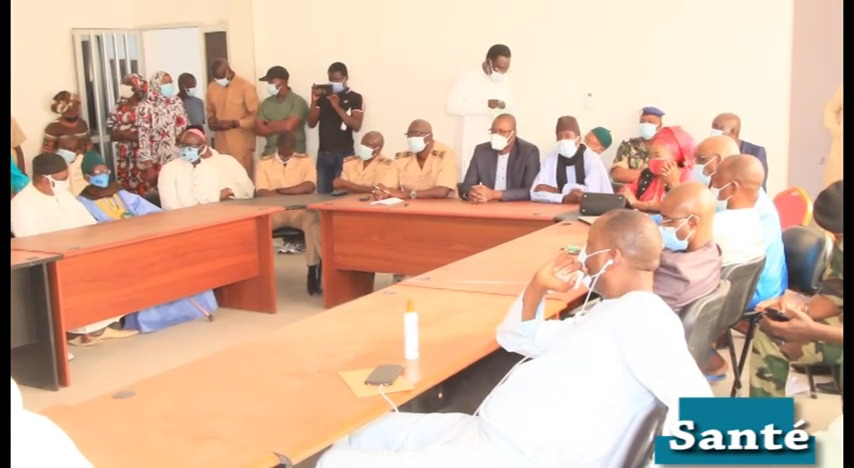 VIDEO – Démarrage de la campagne de vaccination contre la Covid- 19 à Thiès