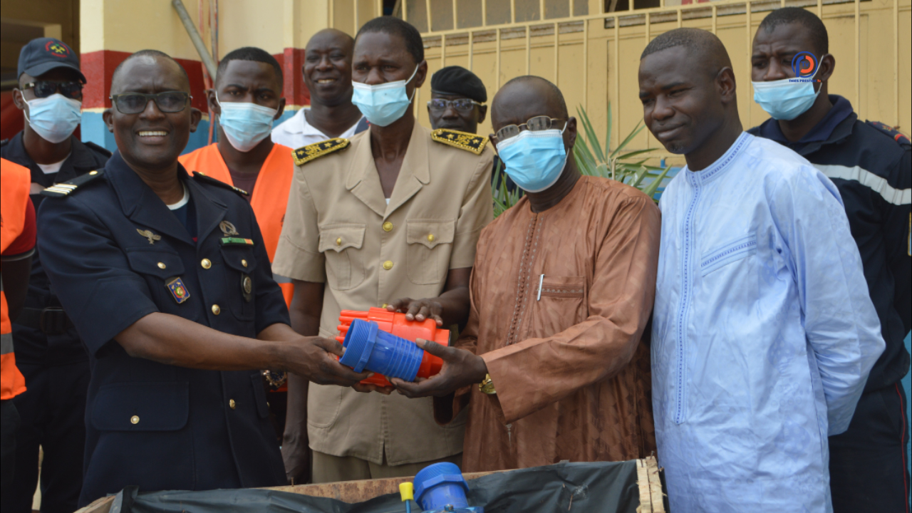 Thiès – Lutte contre les inondations : Le Groupement des Sapeurs pompiers réceptionne une moto pompe