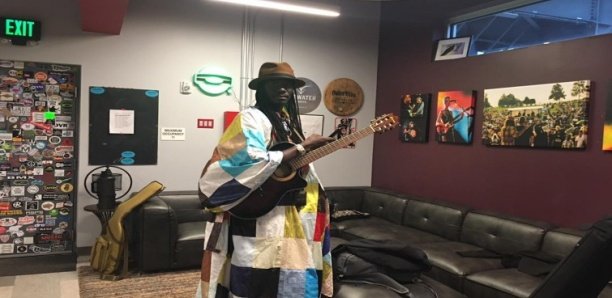 Trafic de visa : Les mises en garde de carlou d à ses amis artistes