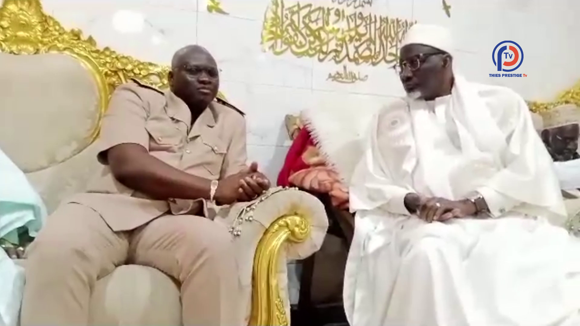 Thiès – Visite de courtoise du Gouverneur Saer Ndao chez la famille Ndieguene