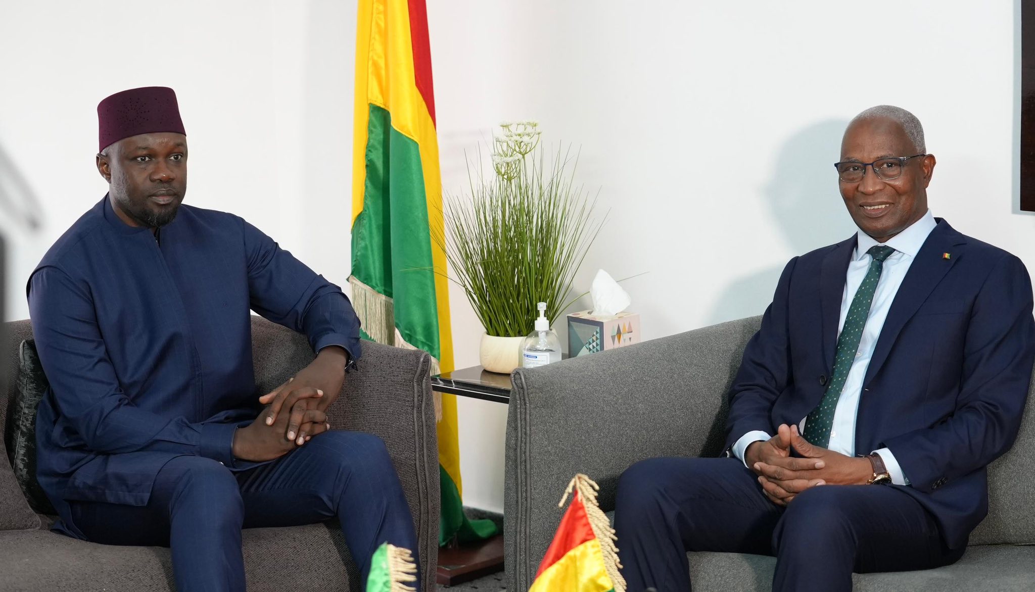 Gaz, bauxite, défense, pêche.. : une nouvelle ère bilatérale entre la Guinée et le Sénégal