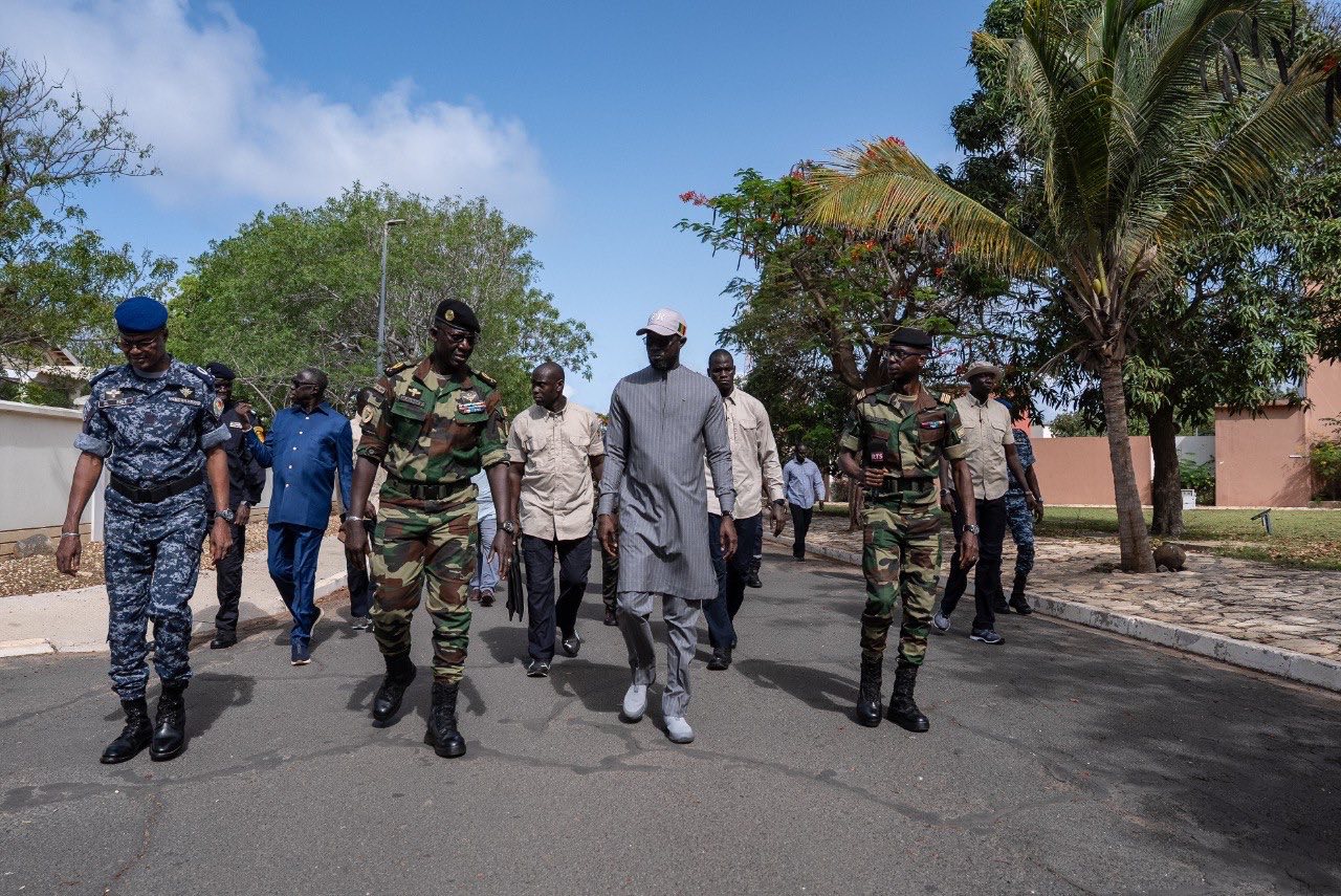 Le Président Diomaye en visite de reconnaissance sur les sites militaires restituées par la France