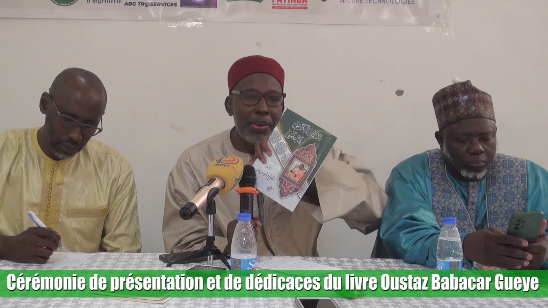 Thiès – Revivez la Cérémonie de dédicace du Livre de Oustaz Babacar Gueye
