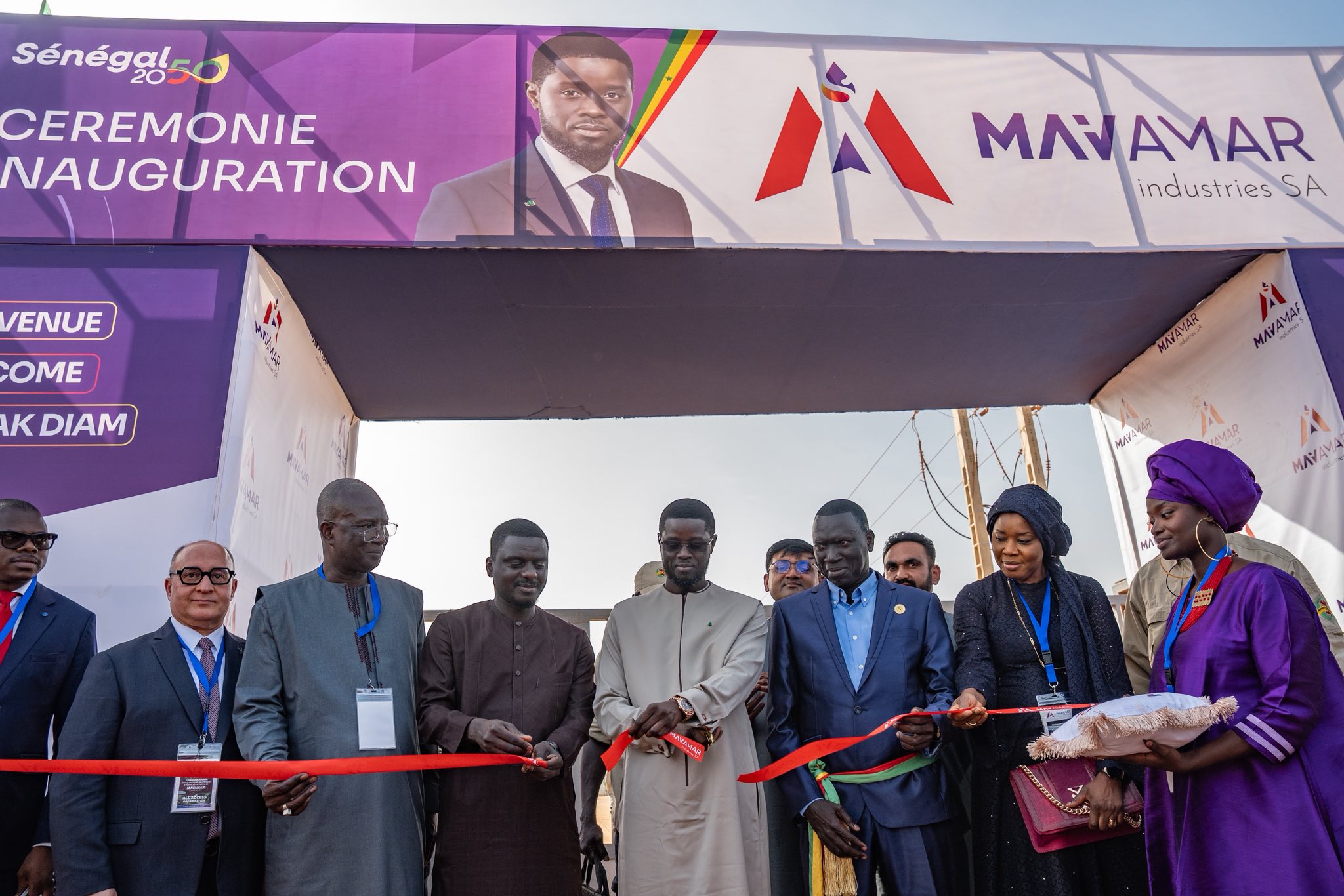 Industrie : Le President Diomaye a inauguré la raffinerie MAVAMAR Industries à Sendou