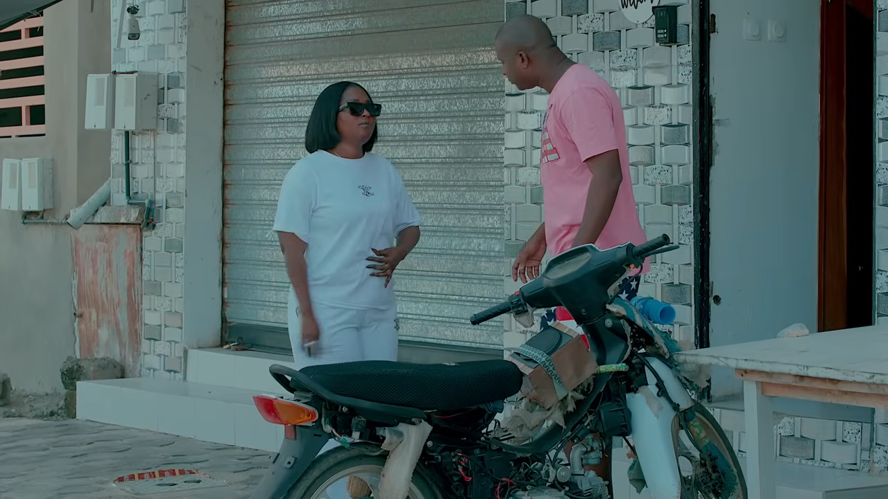 Suivez votre Série APPARTEMENT 02 – Saison 04 : Episode 141