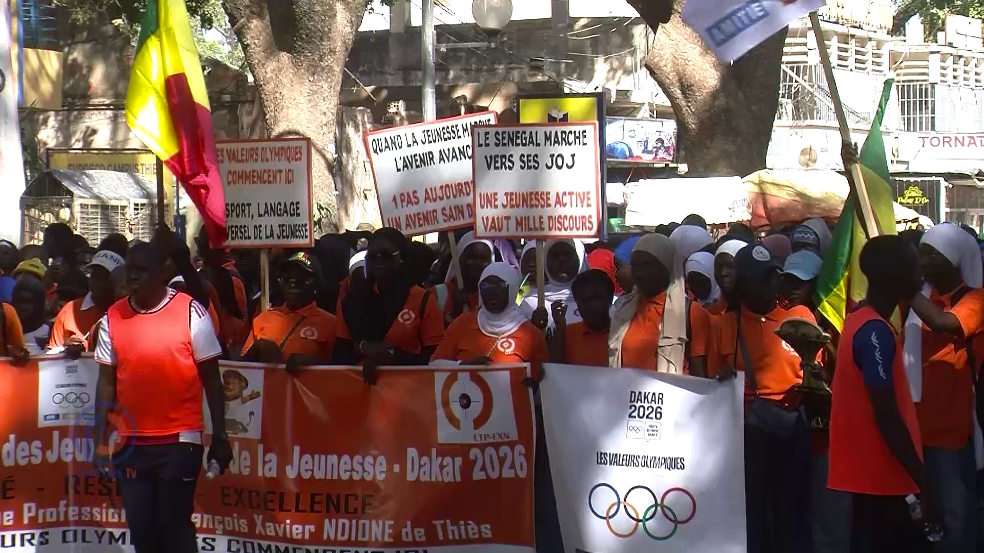 Thiès – Randonnée pédestre initiée par le Lycée Technique en prélude des JOJ de 2026