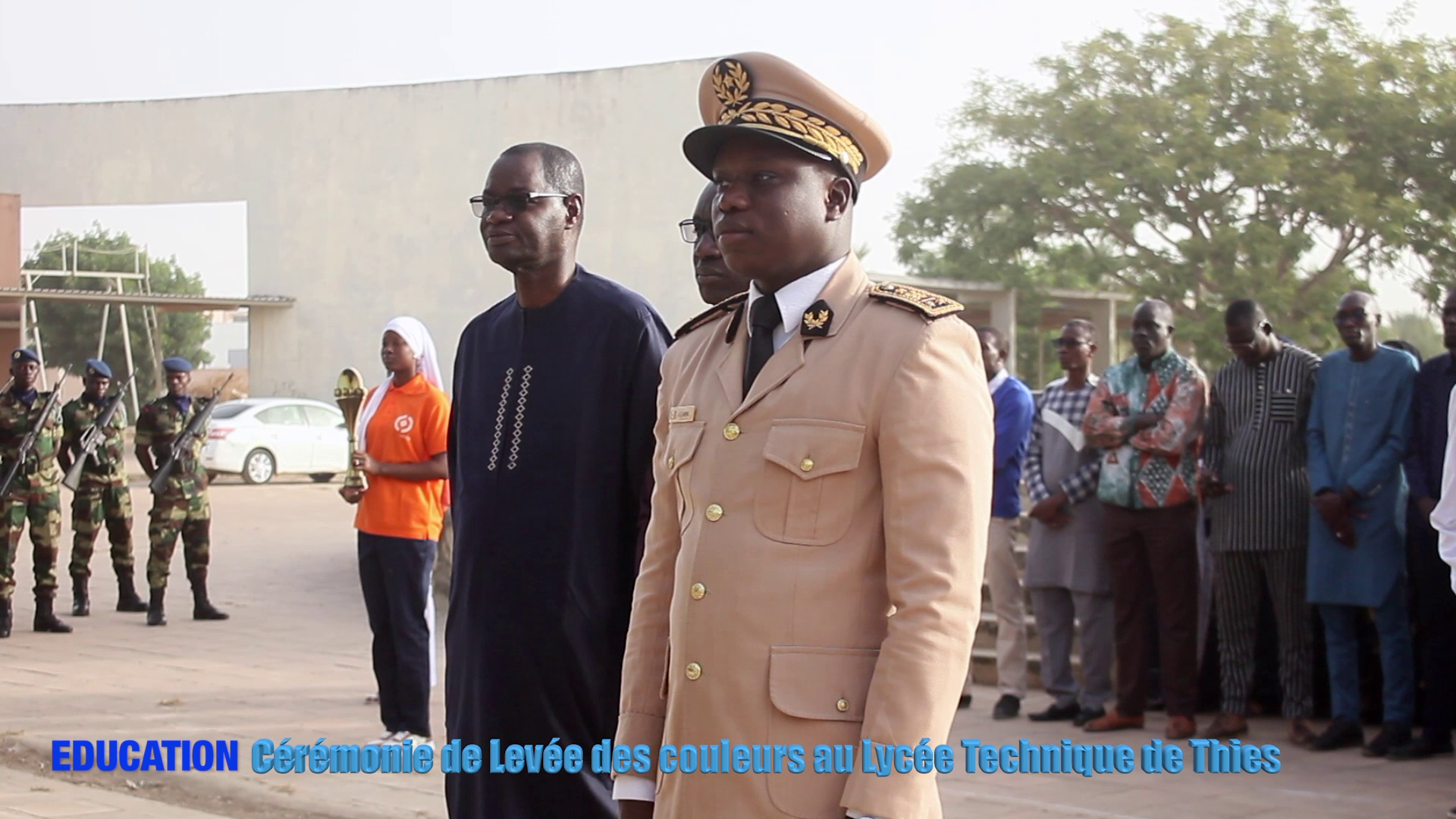 VIDEO – Cérémonie de levée des couleurs Lycée Technique de Thiès