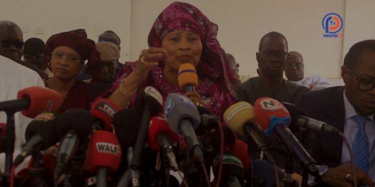 VIDEO – Rumeurs sur le rejet de la Candidature de Macky à l’ONU : Les précisions de Me Aissata Tall Sall