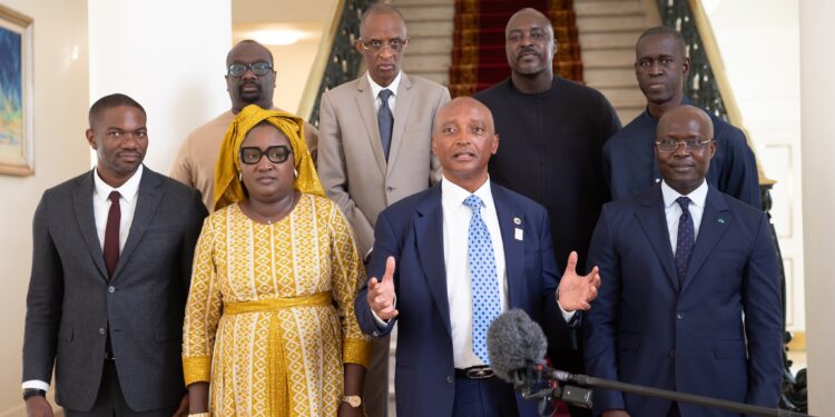 Le President Diomaye a reçu en audience le Président de la CAF, Patrice Motsepe