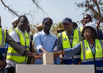 Kolda – Le President Diomaye a procédé à la pose de la première pierre du nouveau centre de santé de Médina Yoro Foulah