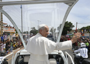 En Angola, Le Souverain Pontife dénonce la corruption et la pauvreté, deux problèmes majeurs du pays