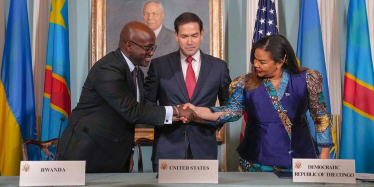 RDC: Un député de l’opposition demande des clarifications sur l’accord migratoire avec les États-Unis