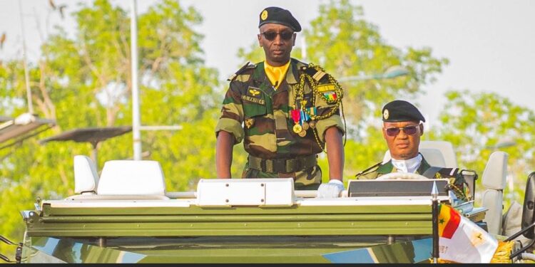 Focus sur le colonel El Hadj Oumar Faye, commandant des troupes lors du Défilé du 04 Avril à Thiès