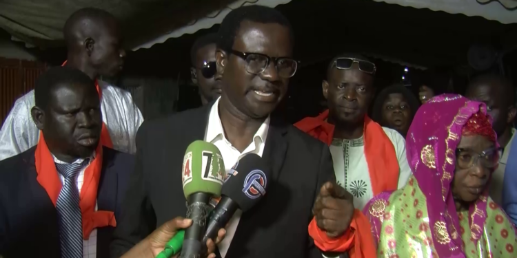 Thiès – Le Mouvement “M2S” mise sur le President du parti Rewmi pour sauver le Sénégal