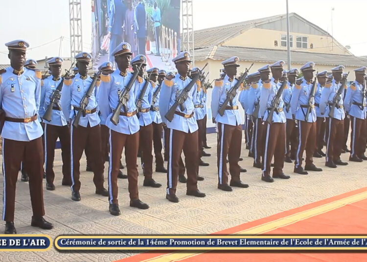Thies : Le Vice-amiral d’escadre a présidé la cérémonie de sortie de la 14em promotion de Brevet élémentaire de l’E.A.A.