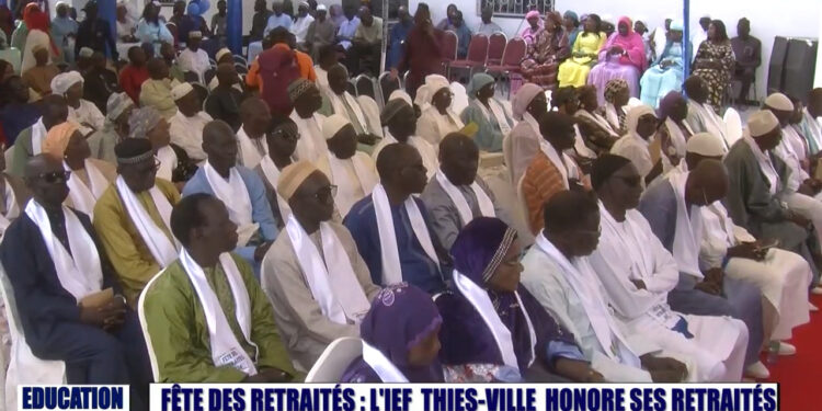 VIDEO – Journée de reconnaissance et de gratitude : L’IEF de Thiès-ville honore ses retraités