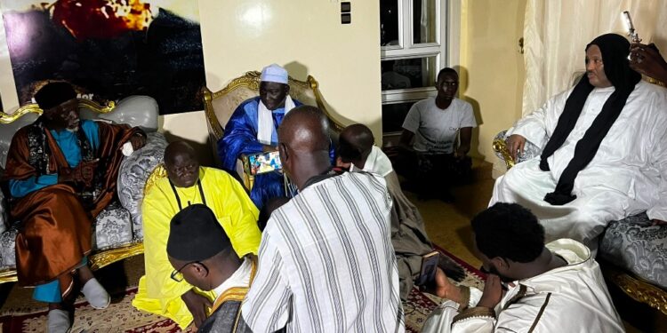 VIDEO – Préparatifs Gamou 2026 : Une délégation de Serigne Mountakha chez Baye Assane Seck de Thienaba