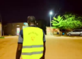 Thiès – Le Maire de la ville apporte la lumière aux habitants du quartier 𝗧𝗵𝗶𝗮𝗹𝘆